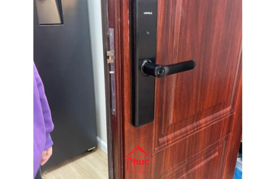 Khóa điện tử DL7600 Hafele 912.20.230